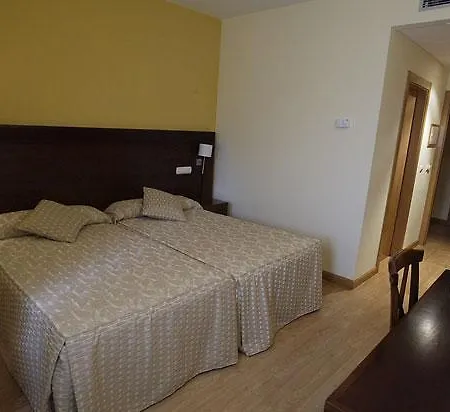 Campos De Castilla 3* Soria